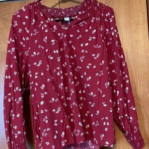 Old Navy Red/Maroon Medium  Top w/ Creme Flowers